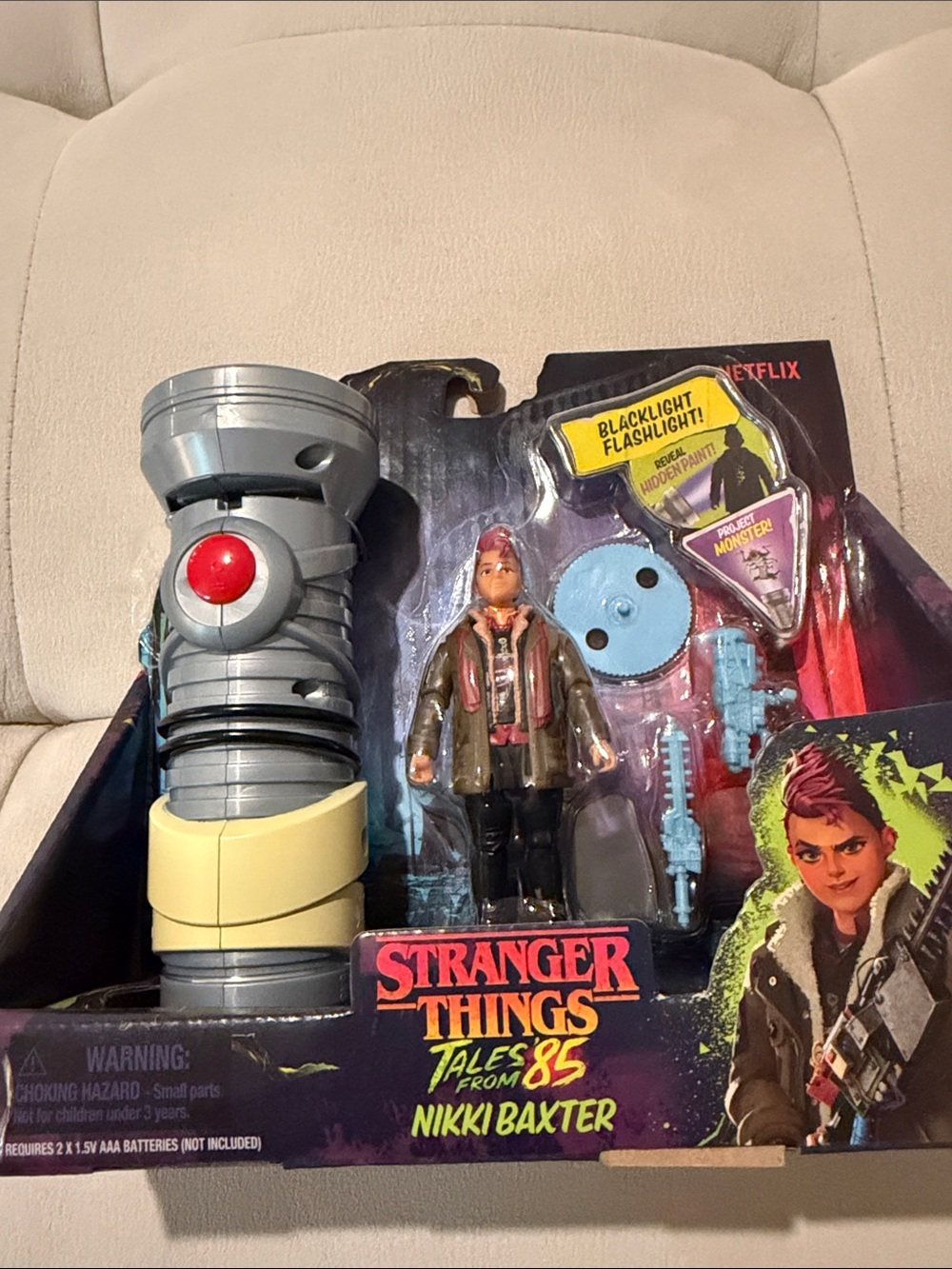 Netflix Stranger Things Nikki Figure Backer Card - Purple & Neon Yellow Artwork